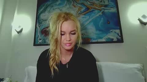 Monica online show from October 10, 4:40 am