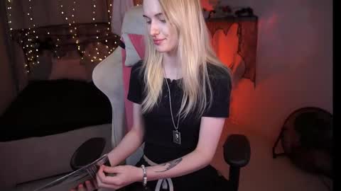  Monica  online show from October 29, 6:48 am