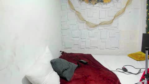 monika_22yo online show from February 8, 8:10 pm