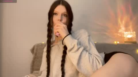 monika_mikado online show from May 10, 4:24 pm