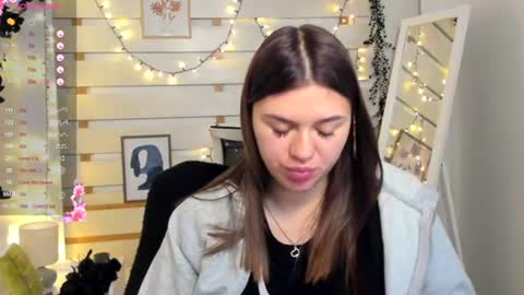 Monika online show from January 9, 2:01 pm