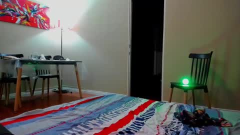 Monikfree online show from December 6, 10:00 am