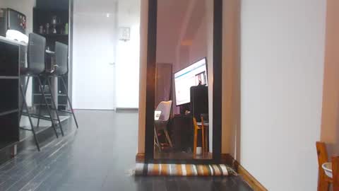 Monikfree online show from January 2, 12:03 pm