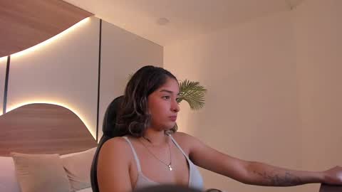 M O N S E  online show from September 12, 2:13 am