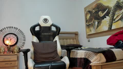 monsoon_the_best online show from March 29, 5:53 am