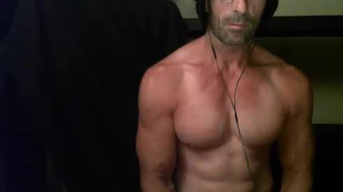 Snapshot of monsterdildos chatting on January 3, 1:57 pm monsterdildos online show from January 3, 1:57 pm