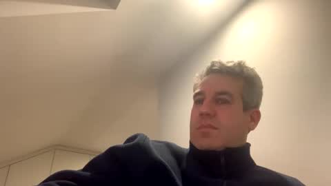 Monty G online show from January 4, 12:05 am