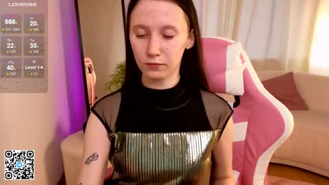 Lola online show from February 2, 6:14 am