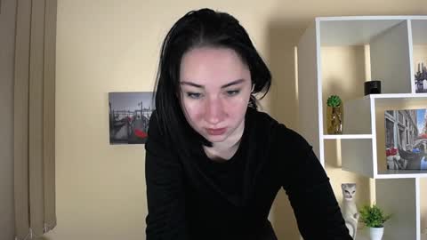 Snapshot of moon_foxy_ chatting on December 2, 6:49 pm Diana online show from December 2, 6:49 pm