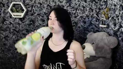 Diana online show from May 9, 8:26 pm