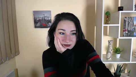 Snapshot of moon_foxy_ chatting on December 3, 9:50 am Diana online show from December 3, 9:50 am