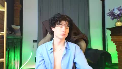 moon_gloww online show from February 15, 10:14 am