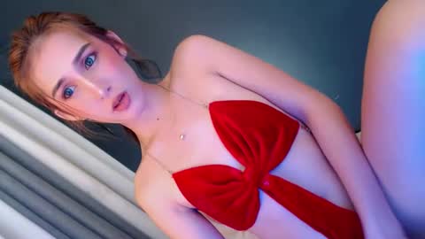 Snapshot of moon_of_desire22 chatting on March 8, 9:40 pm Dalia Moon online show from March 8, 9:40 pm