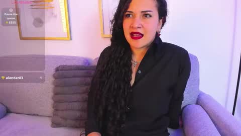 Moon  online show from January 7, 11:59 am