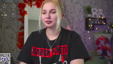 Emilia online show from November 7, 9:12 am