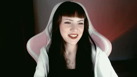  sophie  online show from May 24, 8:48 pm