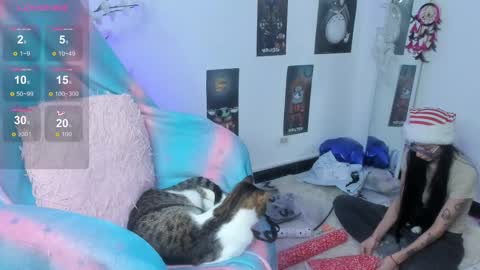 MOON  online show from December 18, 5:03 am