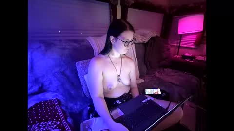 moonmysticdub online show from March 10, 2:05 am