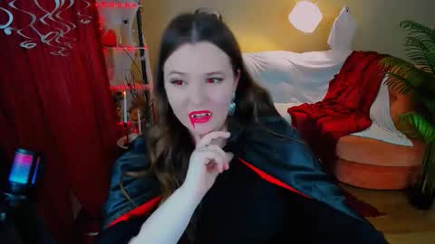 Betty online show from October 31, 11:43 am