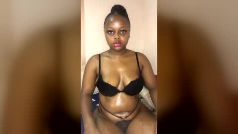 moorh12 online show from August 6, 2:37 pm