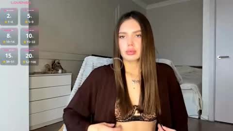 Fleyva online show from October 6, 6:09 am