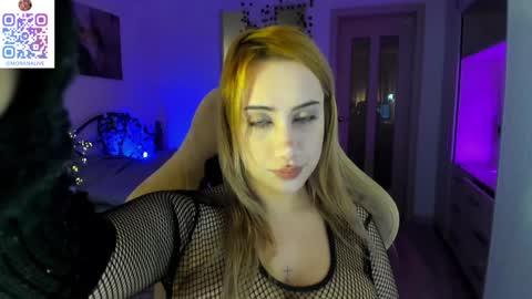 Snapshot of moranakit chatting on January 28, 5:43 am Morana Mayer online show from January 28, 5:43 am