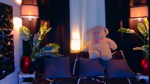 rondina online show from November 22, 2:15 pm