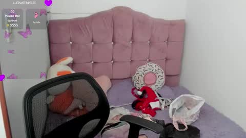 morena_rodriguez_9 online show from October 20, 7:52 pm