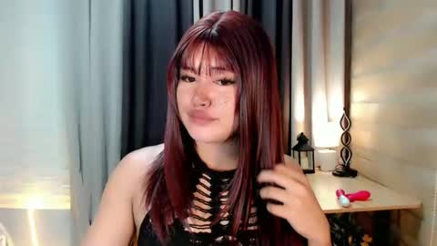Snapshot of morenaaries12 chatting on September 14, 10:49 am MIA online show from September 14, 10:49 am