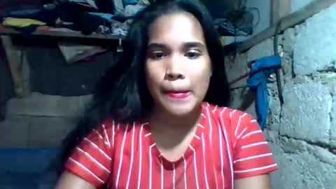 morenagirlpinay18 online show from April 17, 1:08 am