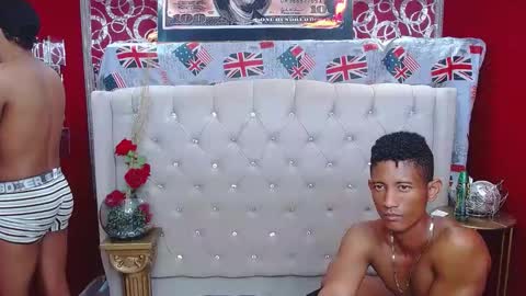 duohot23 online show from February 8, 10:08 pm
