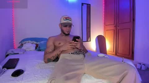 morenosiam online show from October 19, 4:50 am