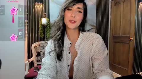 Moriah online show from November 19, 7:23 pm