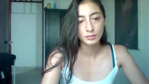 moritha2397 online show from December 3, 9:59 pm