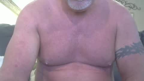 motorguy08 online show from February 12, 10:37 pm