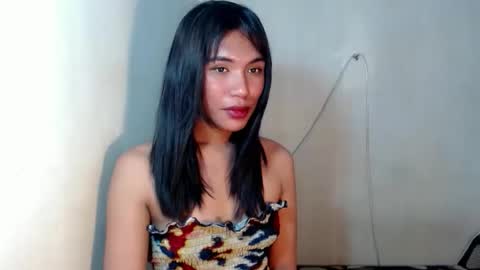 mouiline_rouge69 online show from December 21, 2:07 am