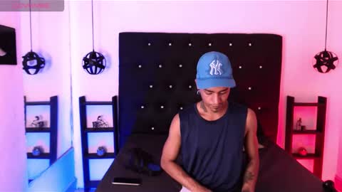 Snapshot of mowgli_ff chatting on September 12, 4:03 am Mowgli online show from September 12, 4:03 am