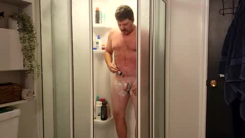 mr1bucket online show from October 29, 8:38 am