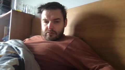 Snapshot of mr834565 chatting on January 12, 1:27 pm mr834565 online show from January 12, 1:27 pm