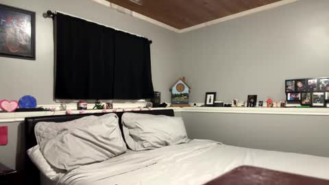 mr_a420 online show from March 1, 10:41 am