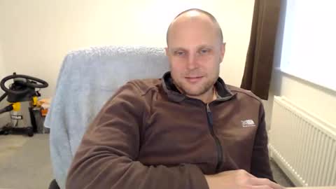 Mr Baldy Likes to Chat online show from November 14, 3:36 pm