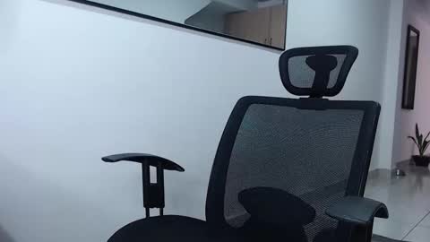 chris online show from September 27, 2:37 pm