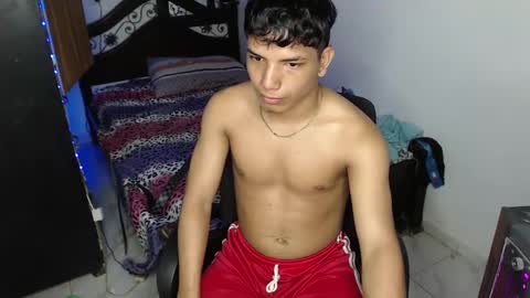 mr_cock_28 online show from January 29, 11:35 pm