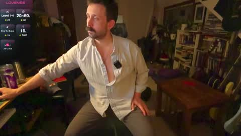 Snapshot of mr_foxxy chatting on February 1, 2:05 am ninko online show from February 1, 2:05 am
