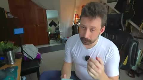 Snapshot of mr_foxxy chatting on February 1, 5:47 pm ninko online show from February 1, 5:47 pm