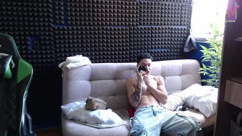 Call me Angel please online show from November 8, 4:21 pm