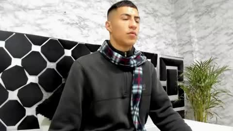 Mr Porn  online show from May 25, 12:44 pm