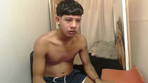 mr_stiven_ online show from November 14, 6:37 am