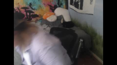 mr_strawberry online show from March 23, 5:51 pm