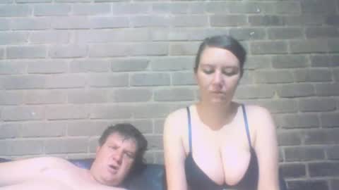 Mr And Mrs Cumalot online show from November 22, 8:35 am